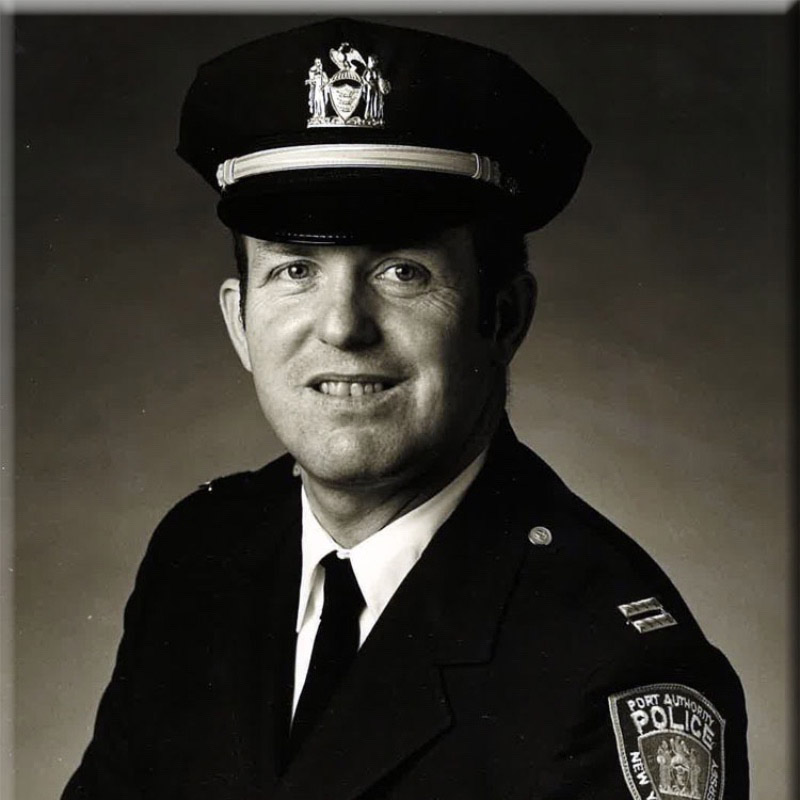 Dean E Laumbach- Banner